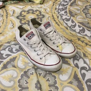 Converse shoes (women’s)